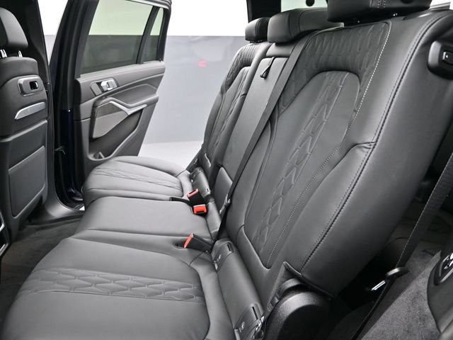 New 2026 BMW X7 M60i AWD/4WD image 19