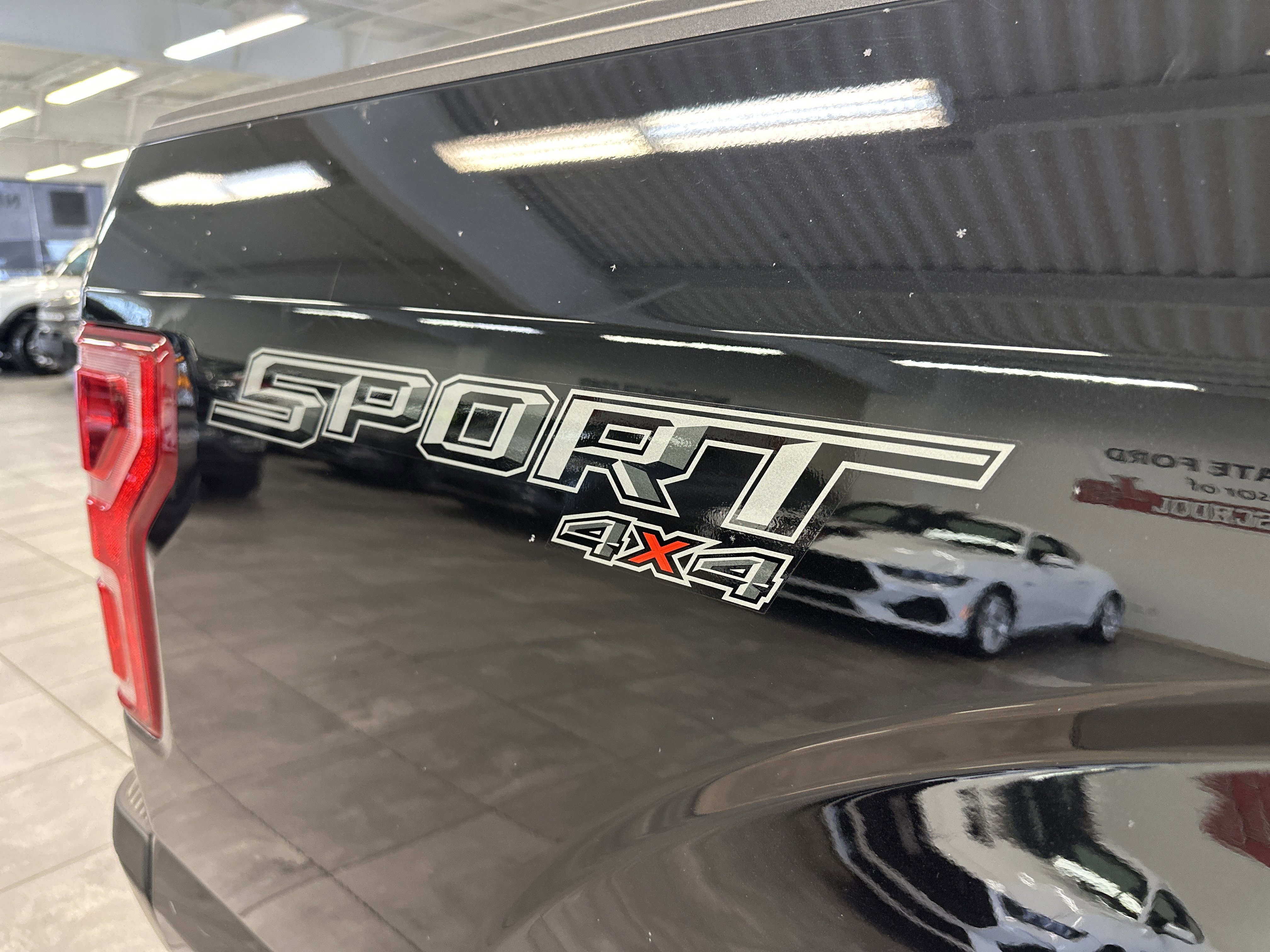 Used 2020 Ford F150 XLT w/ Equipment Group 302A Luxury image 9