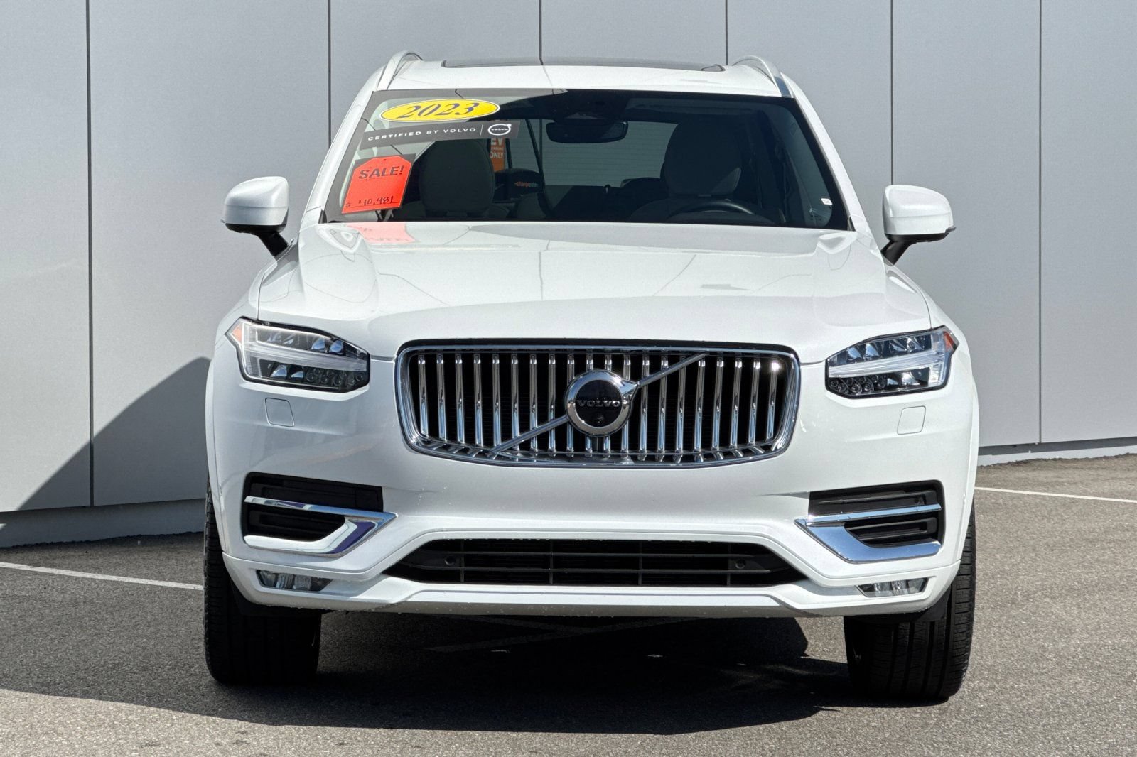 Used 2023 Volvo XC90 B6 Plus w/ Protection Package Premier AWD/4WD image 8