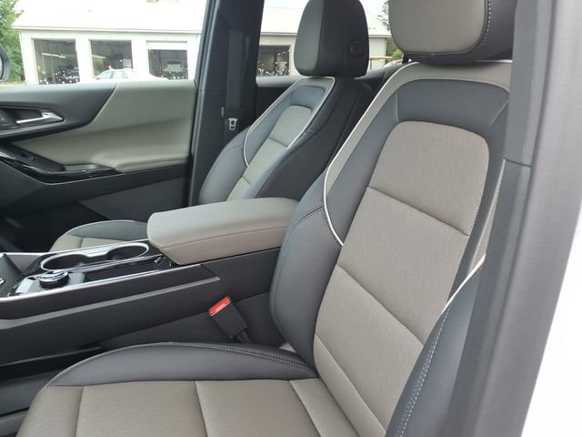 New 2026 Chevrolet Equinox LT w/ Convenience Package II AWD/4WD image 20