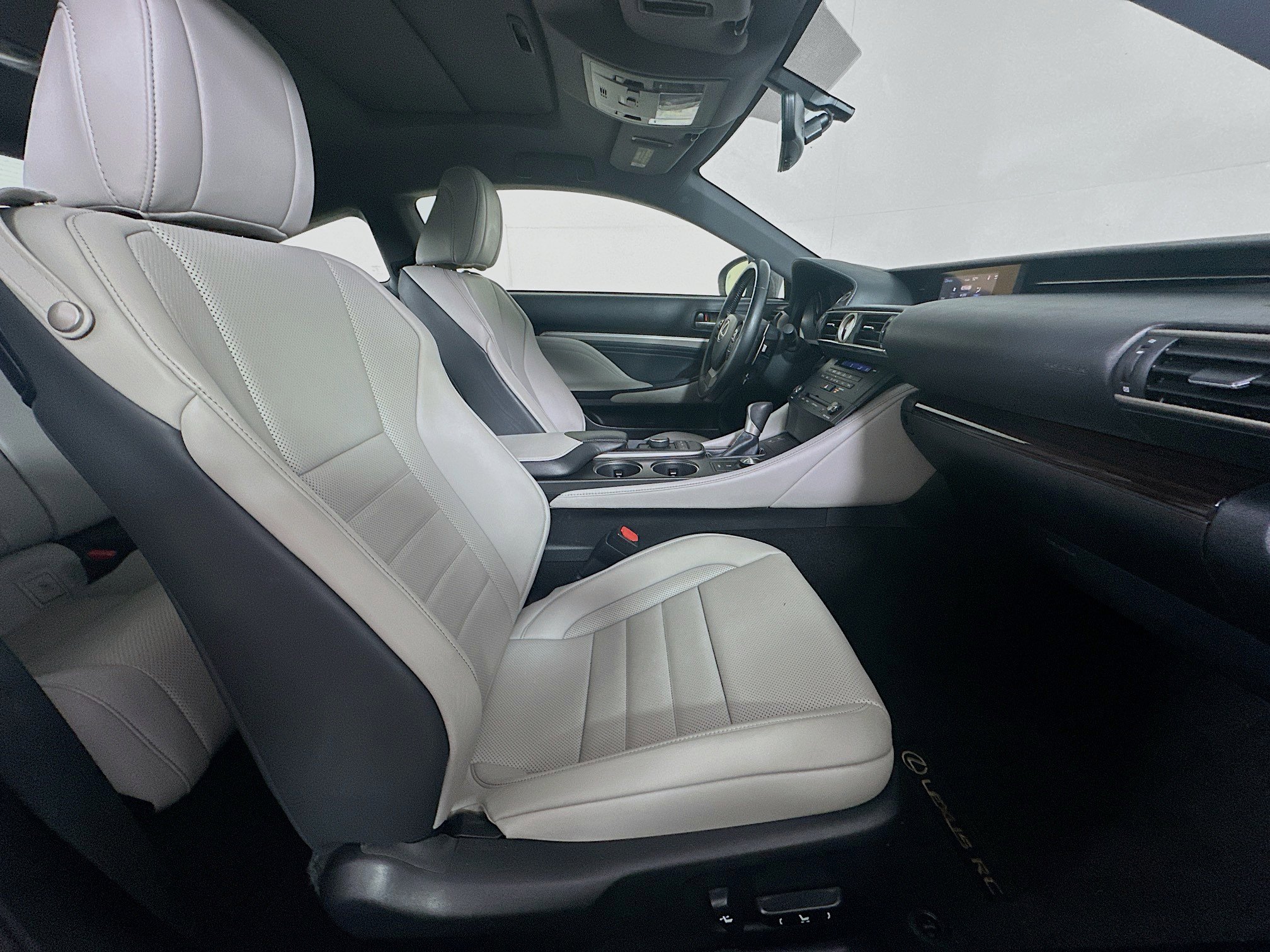 Used 2016 Lexus RC 300 2dr Cpe image 28