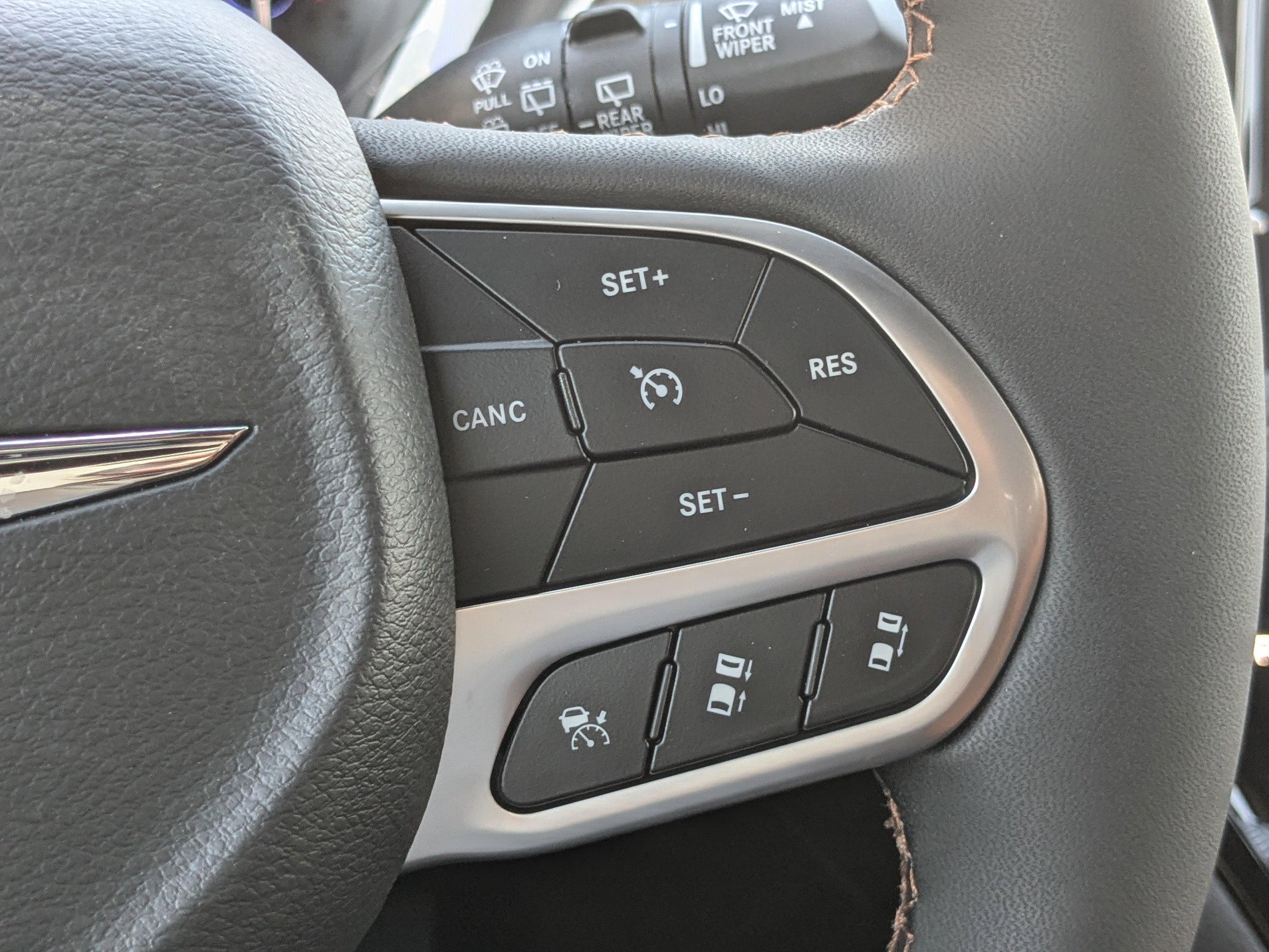 New 2026 Chrysler Pacifica Pinnacle FWD image 26