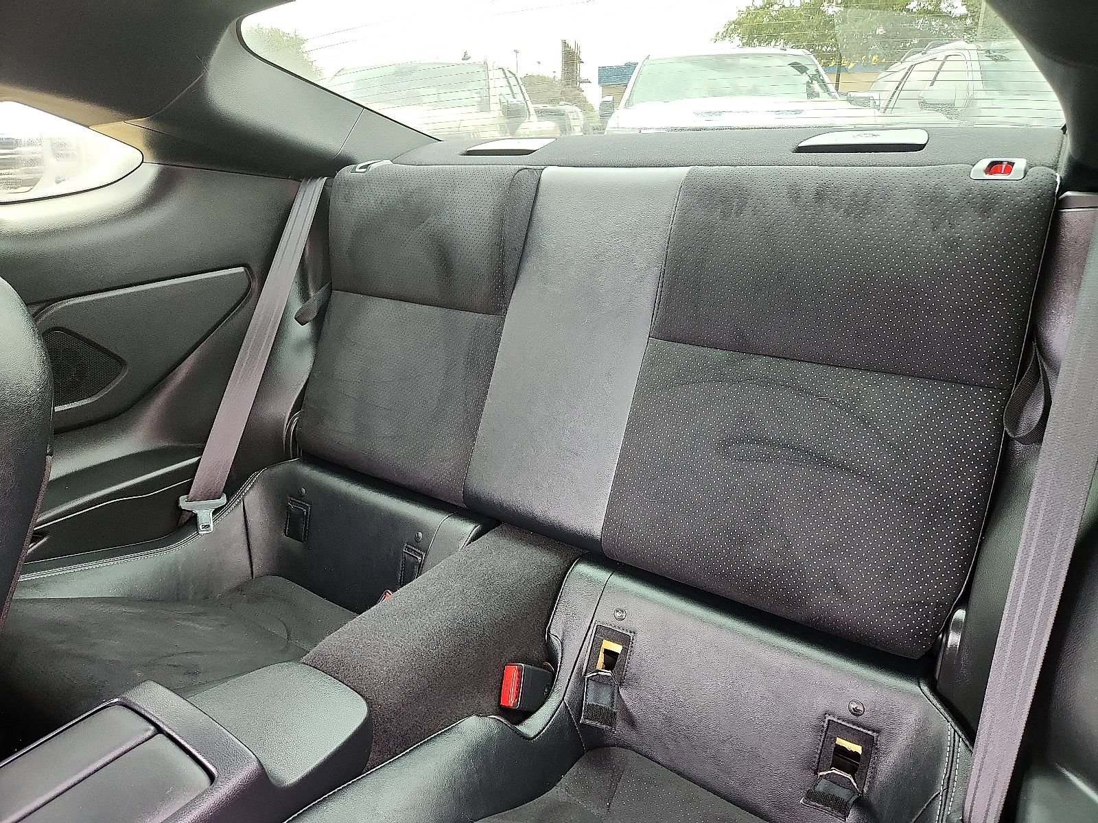 Used 2024 Toyota GR86 Premium RWD image 11