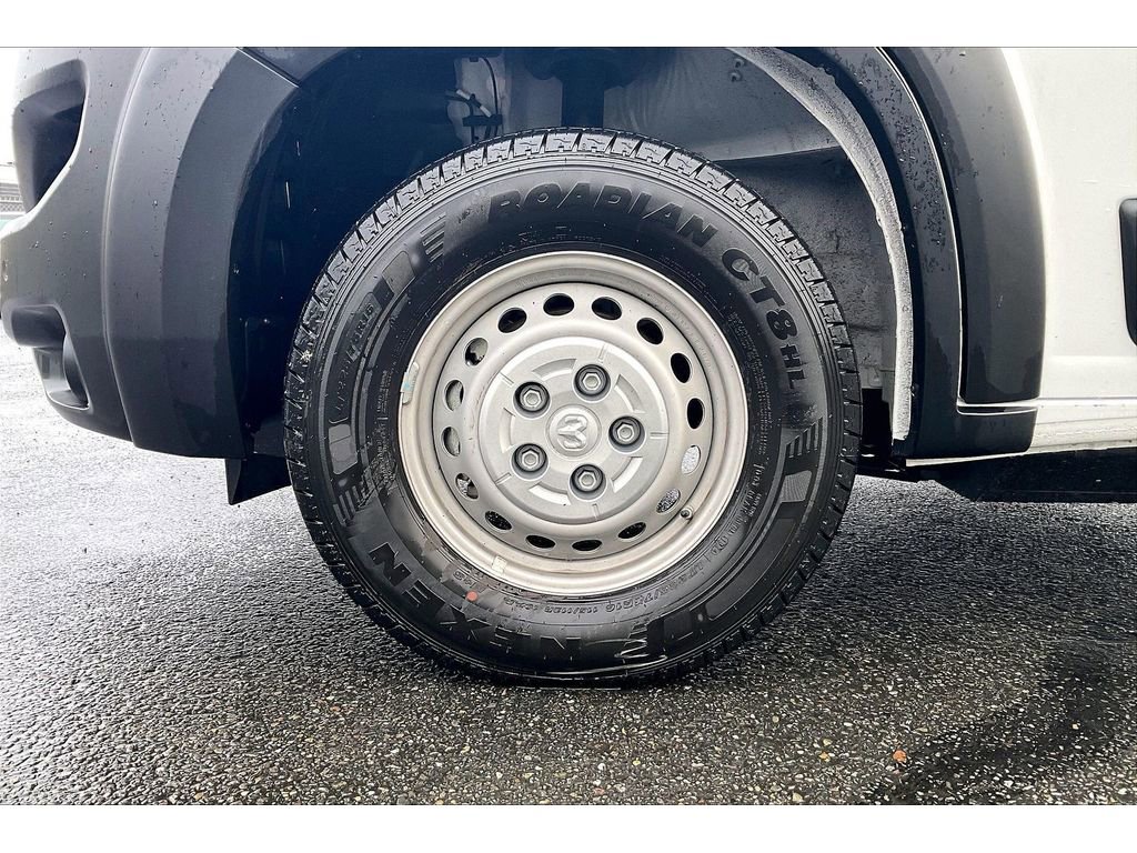 Used 2024 RAM ProMaster 3500 w/ Delivery Van Package image 9