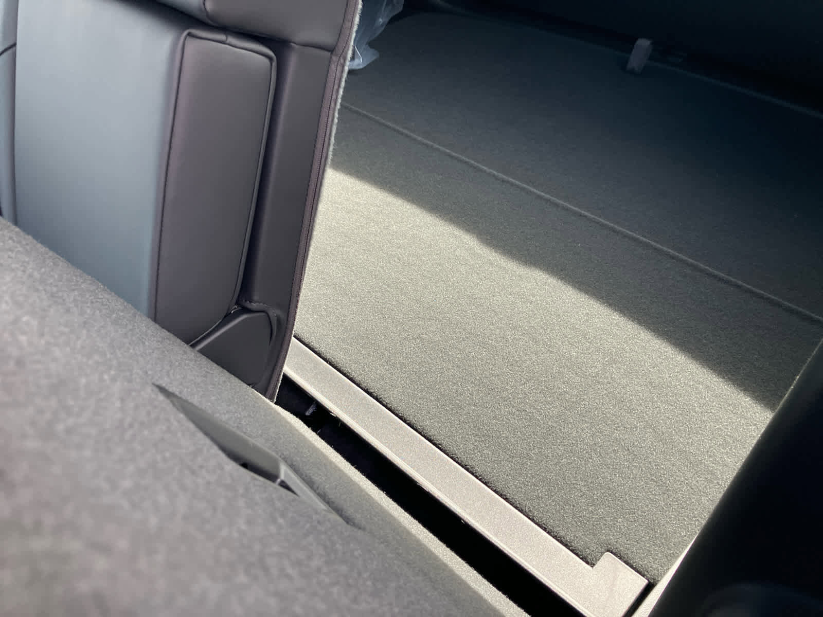 New 2026 GMC Terrain Elevation w/ Elevation Premium Package image 38