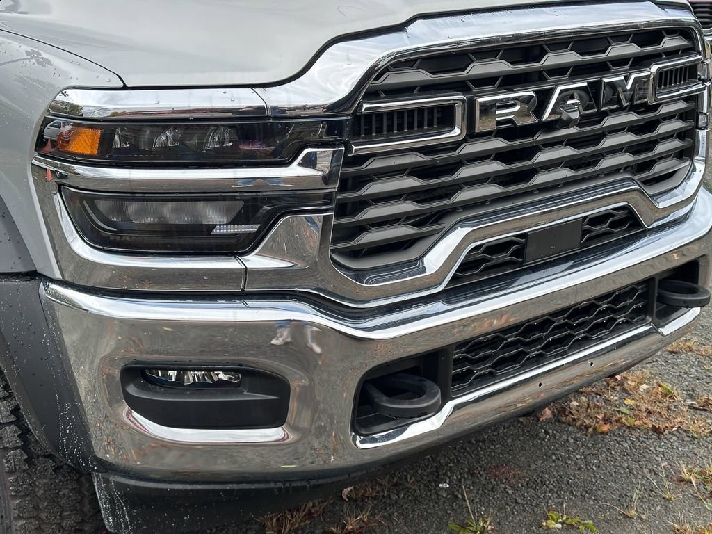 New 2026 RAM 5500 Tradesman w/ Chrome Appearance Group image 12