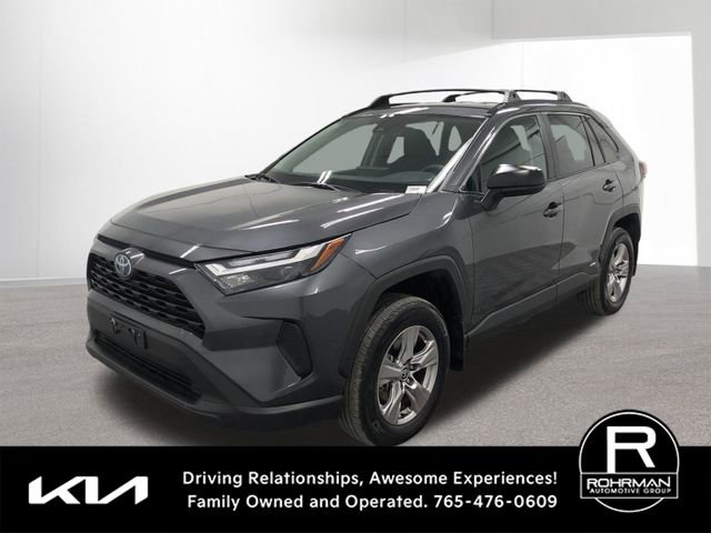Used 2024 Toyota RAV4 LE image 2