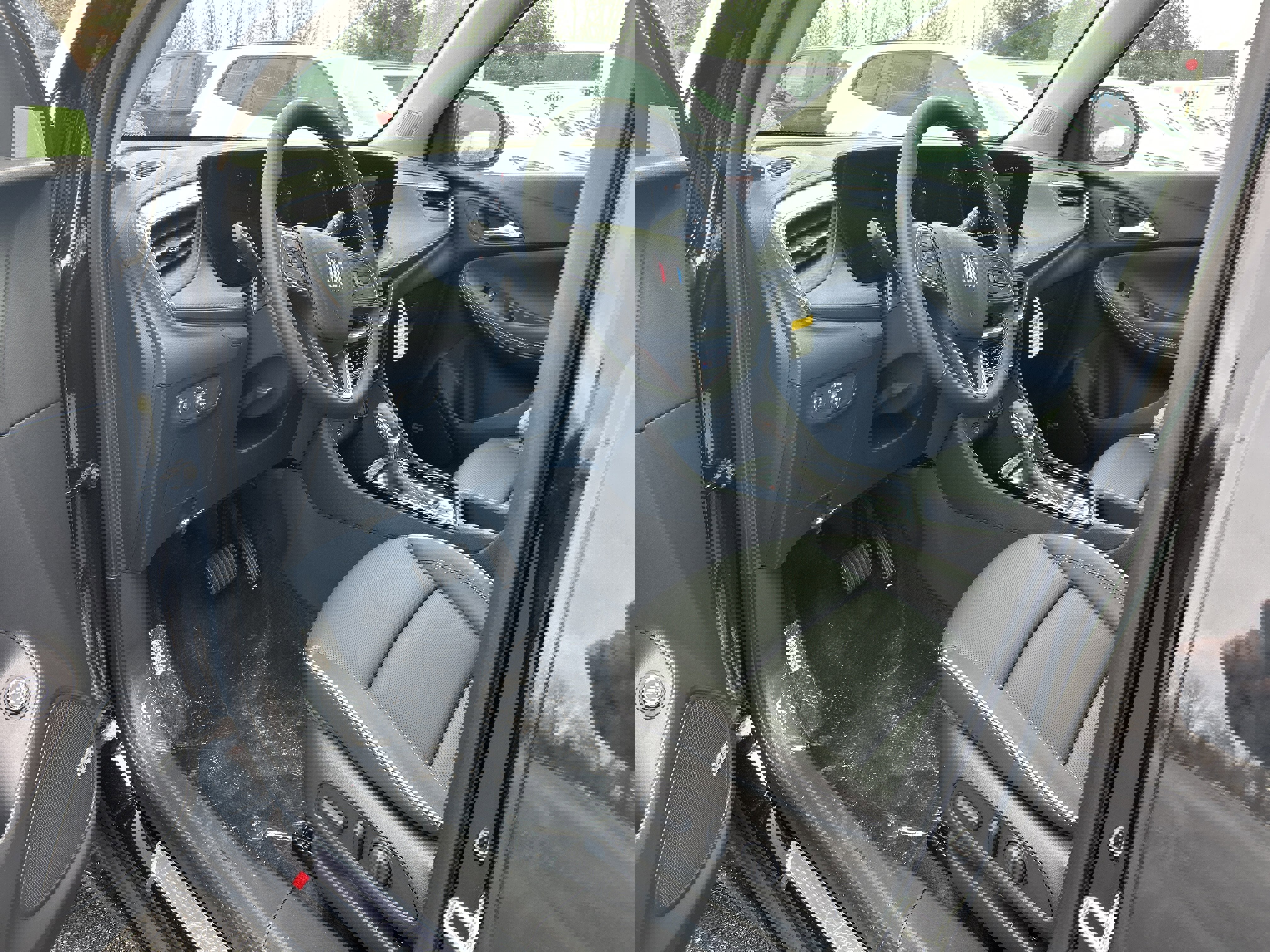 New 2026 Buick Encore GX Avenir w/ Avenir Technology Package image 16