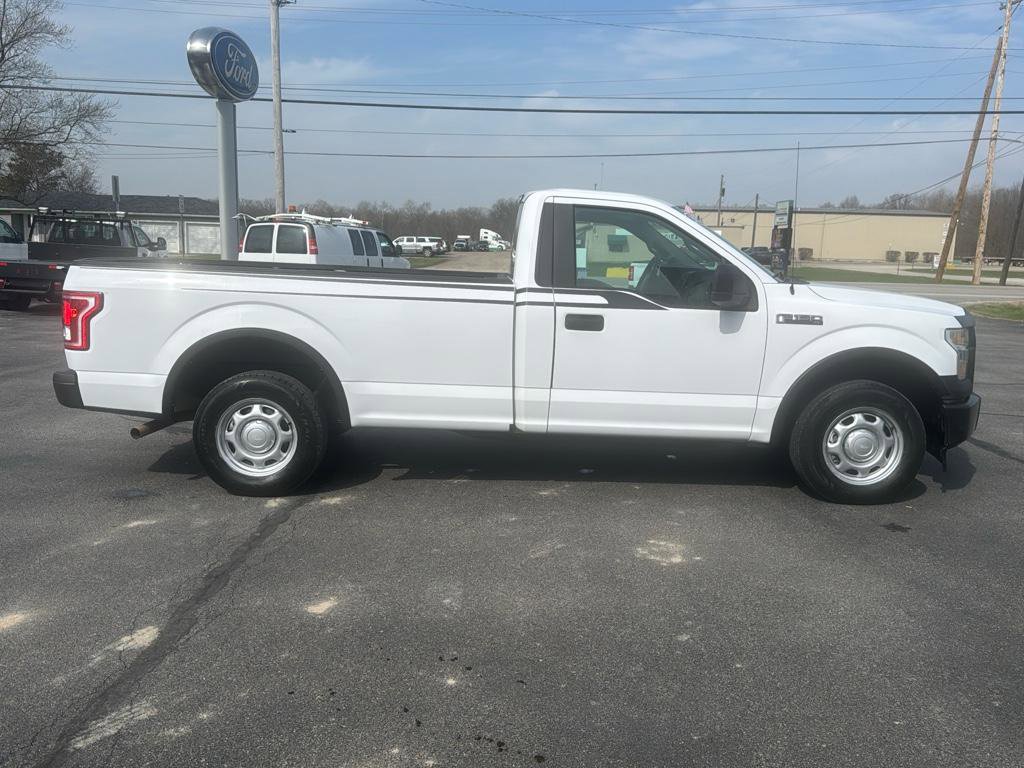 Used 2017 Ford F150 XL w/ Equipment Group 101A Mid RWD image 3