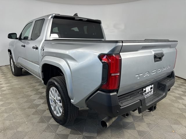 Used 2026 Toyota Tacoma SR RWD image 5