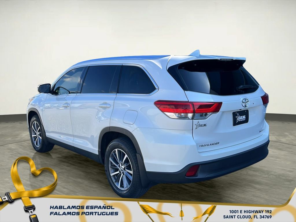 Used 2019 Toyota Highlander XLE image 4