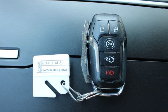 Used 2014 Lincoln MKZ Hybrid w/ Equipment Group 202A Reserve image 32