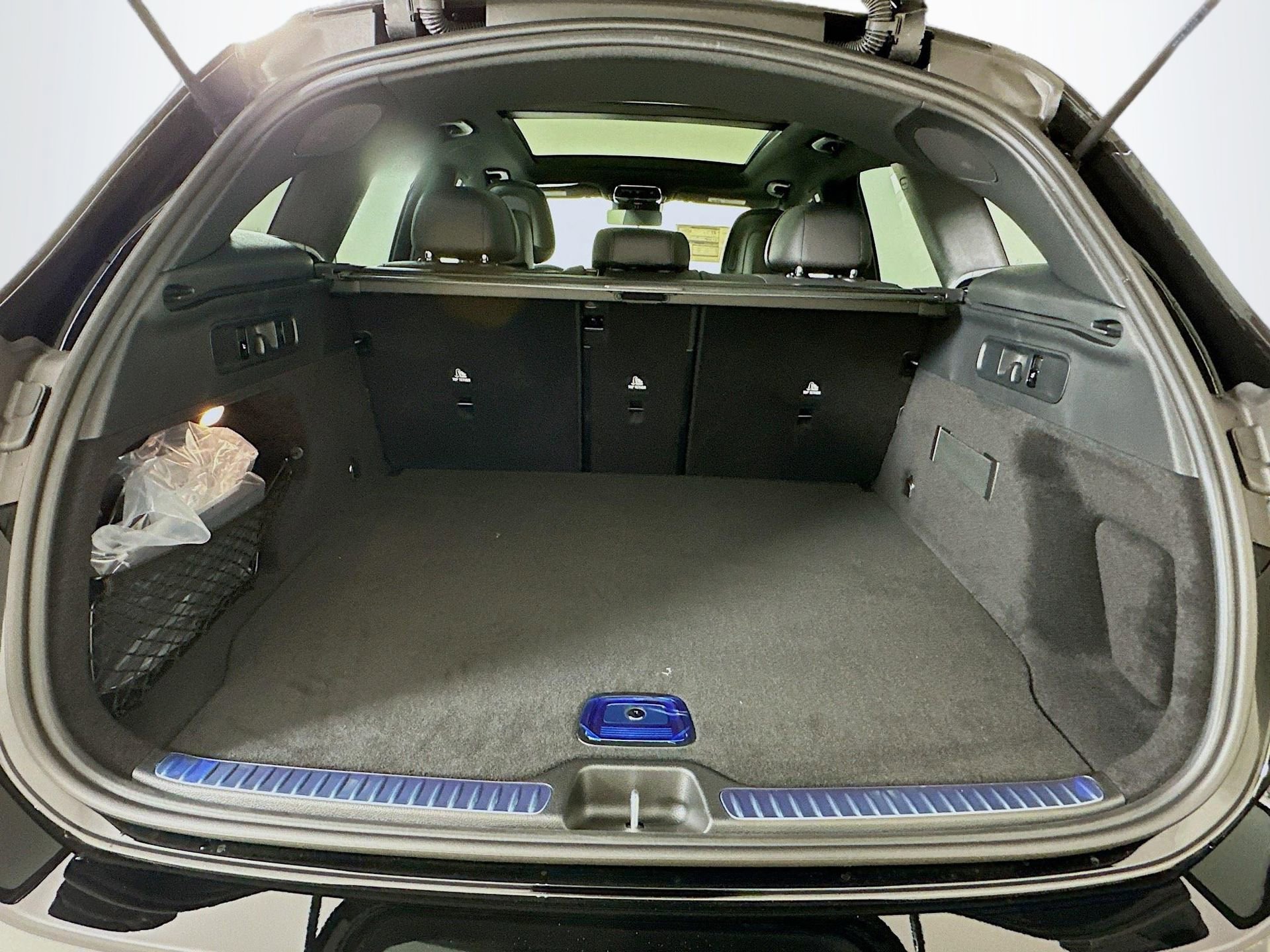 New 2026 Mercedes-Benz GLC 300 image 28