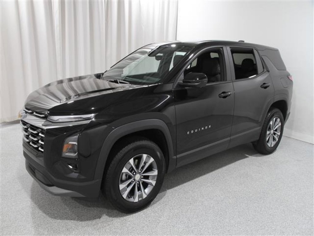 Certified 2025 Chevrolet Equinox LT w/ Safety and Technology Package image 3