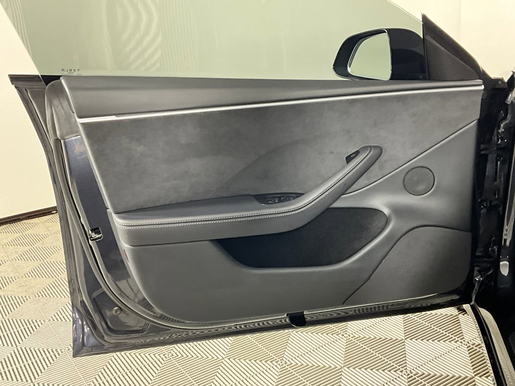 Used 2024 Tesla Model 3 Long Range image 18