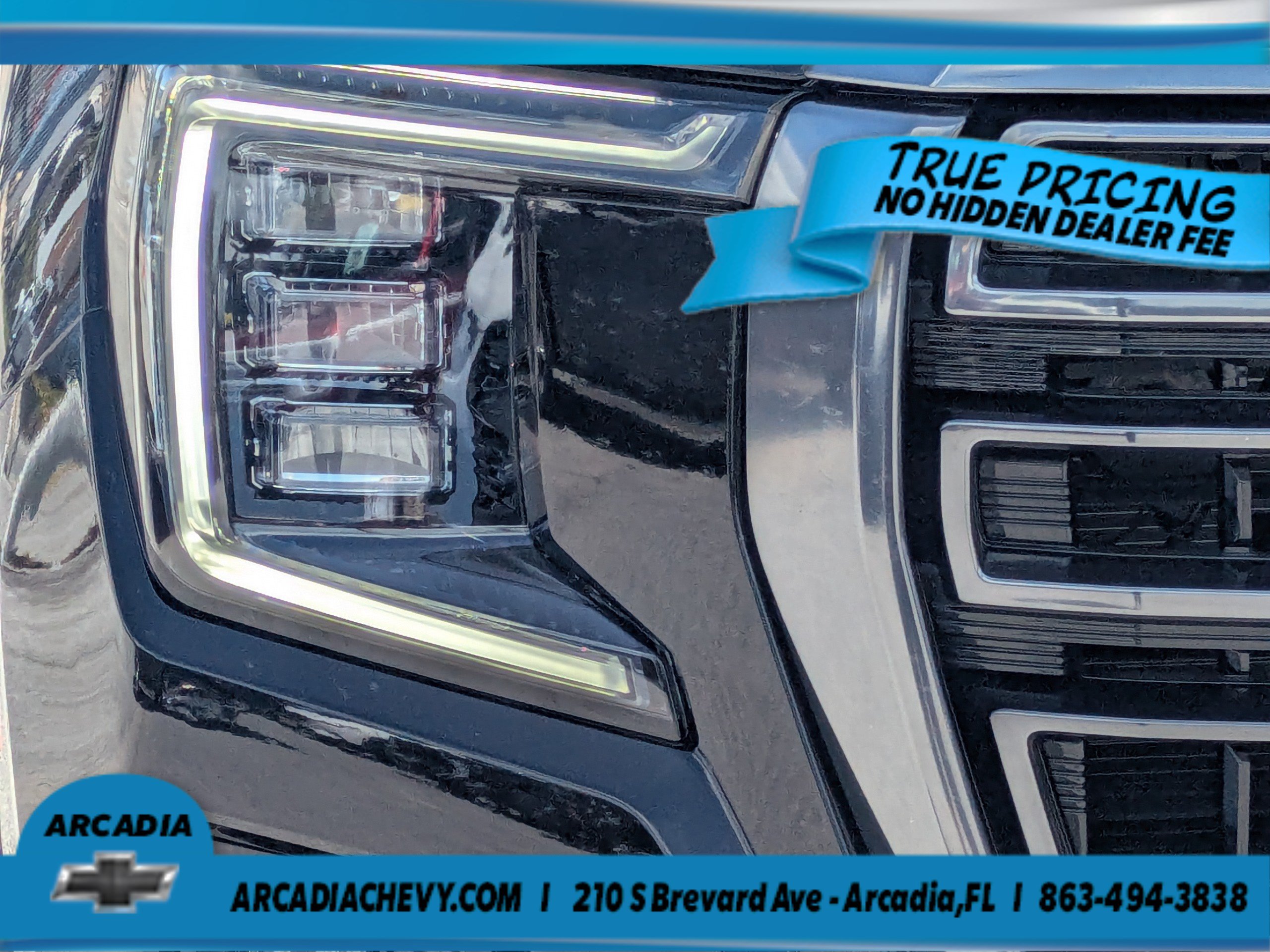 Used 2023 GMC Yukon AT4 AWD/4WD image 10