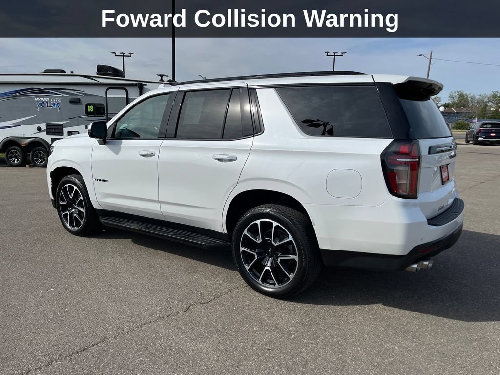 Used 2023 Chevrolet Tahoe RST w/ Sport Performance Package AWD/4WD image 3