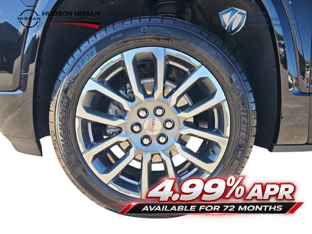 Used 2023 GMC Acadia Denali w/ Denali Ultimate Package FWD image 32