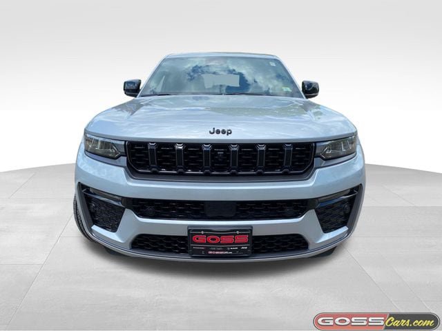 Used 2026 Jeep Grand Cherokee Limited AWD/4WD video 2