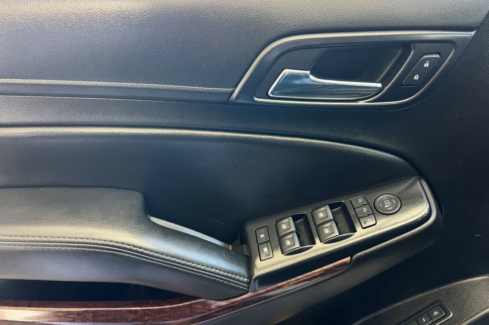 Used 2018 GMC Yukon SLT AWD/4WD image 13