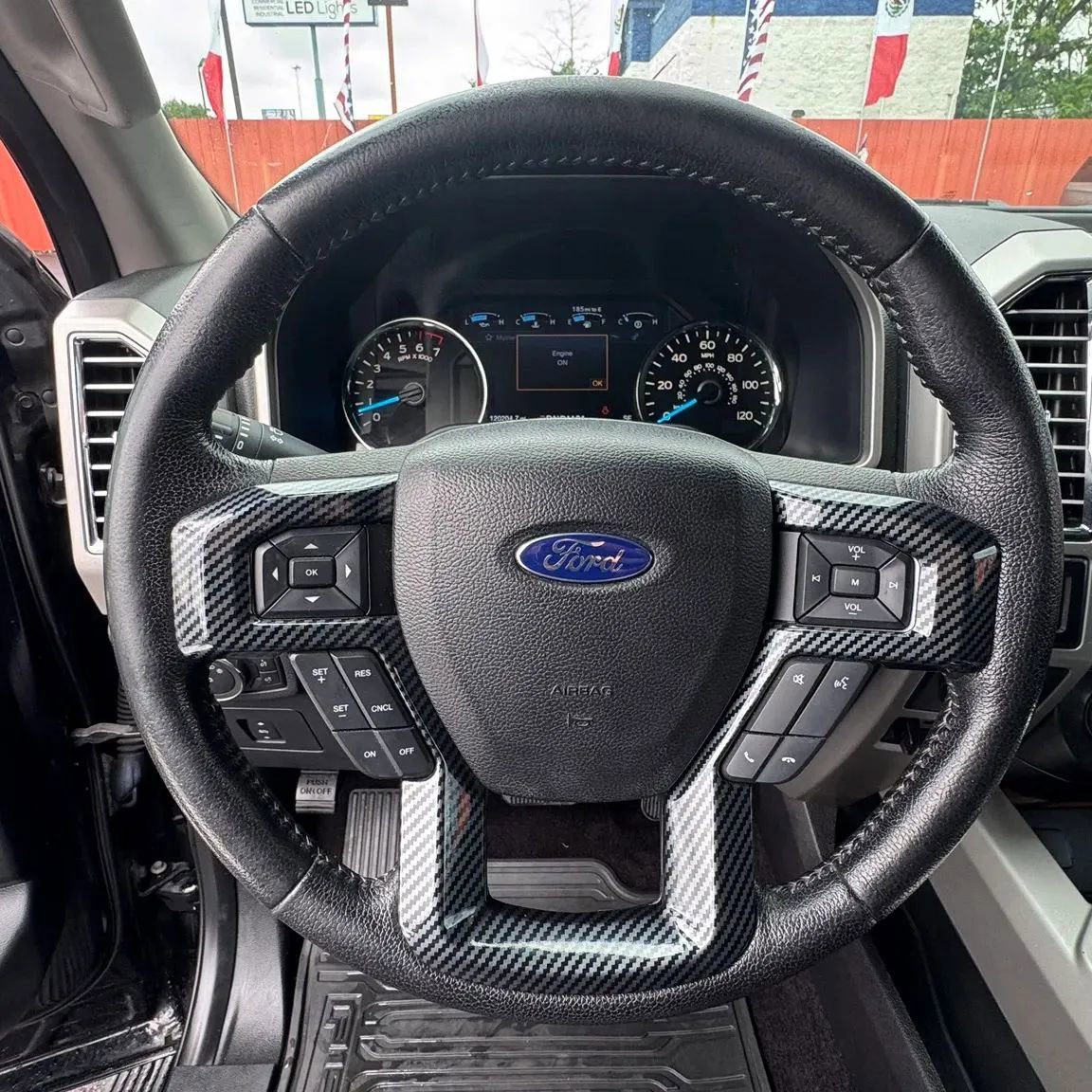 Used 2016 Ford F150 Lariat RWD image 11