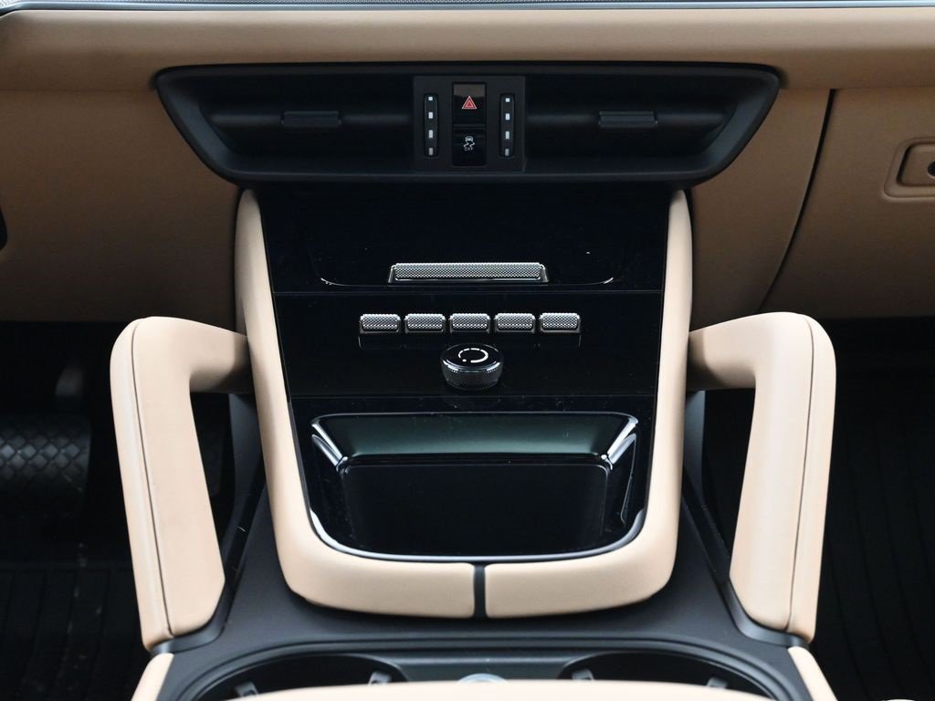 New 2026 Porsche Cayenne E-Hybrid Coupe image 10