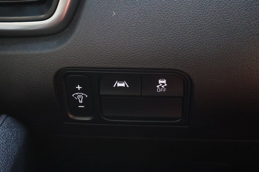 Used 2022 Kia Sorento LX image 33