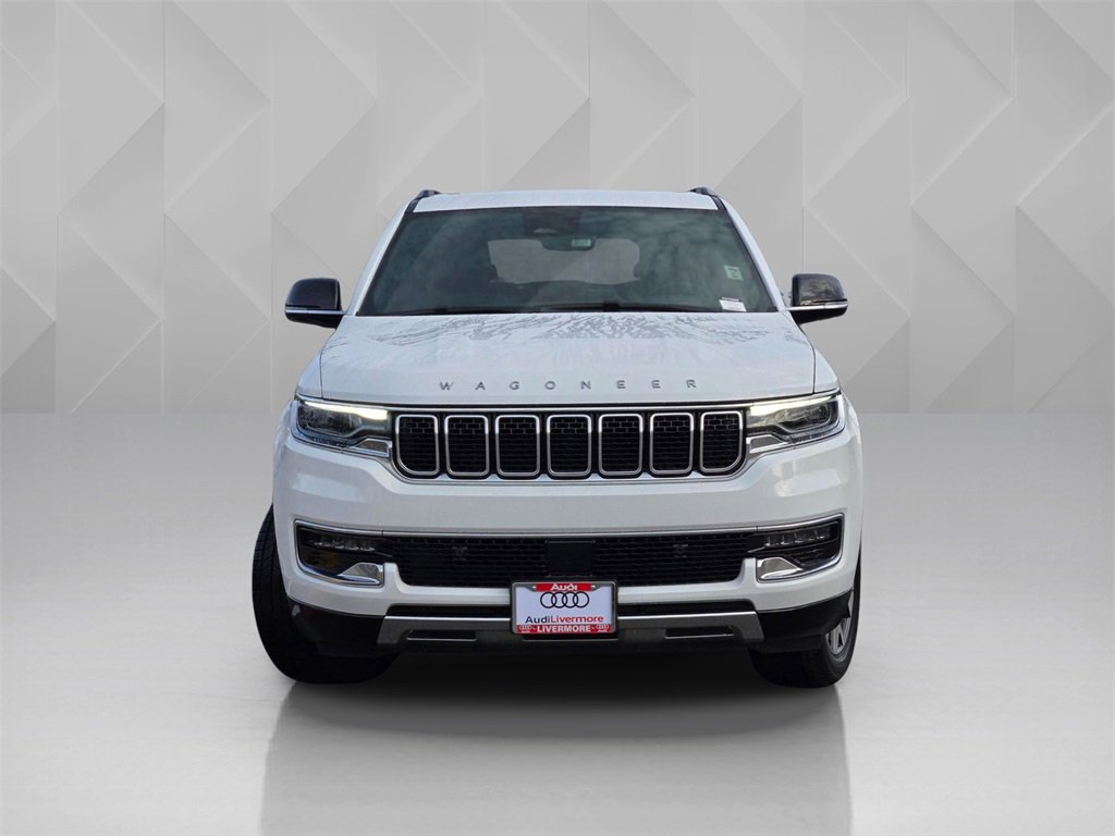 Used 2024 Jeep Wagoneer Series III image 2