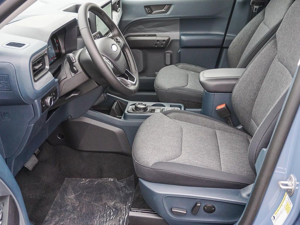 New 2025 Ford Maverick XLT w/ XLT Luxury Package image 17