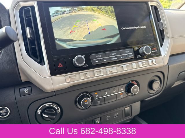 Used 2025 Nissan Frontier SV w/ Tow Package AWD/4WD image 23