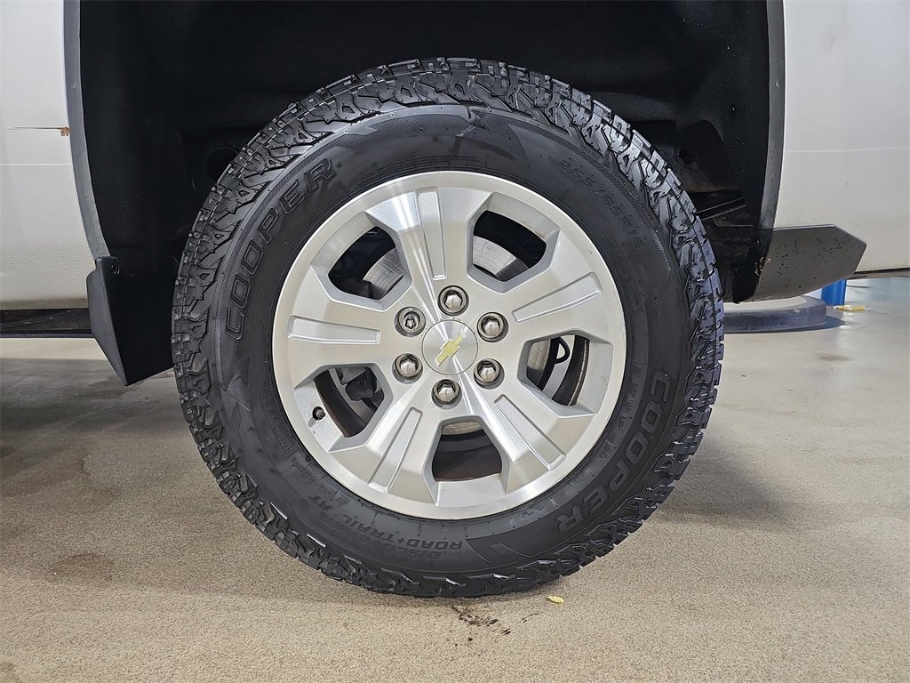 Used 2015 Chevrolet Silverado 1500 LTZ Z71 w/ LTZ Plus Package image 39