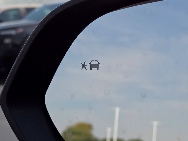 New 2026 Chevrolet Equinox EV LT FWD image 6