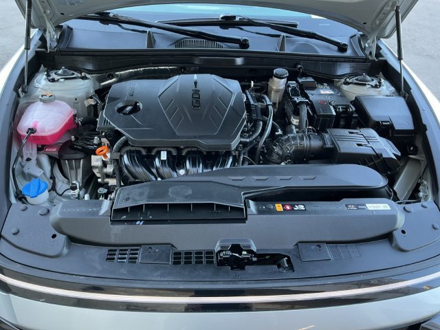 Used 2025 Hyundai Sonata SEL FWD image 24