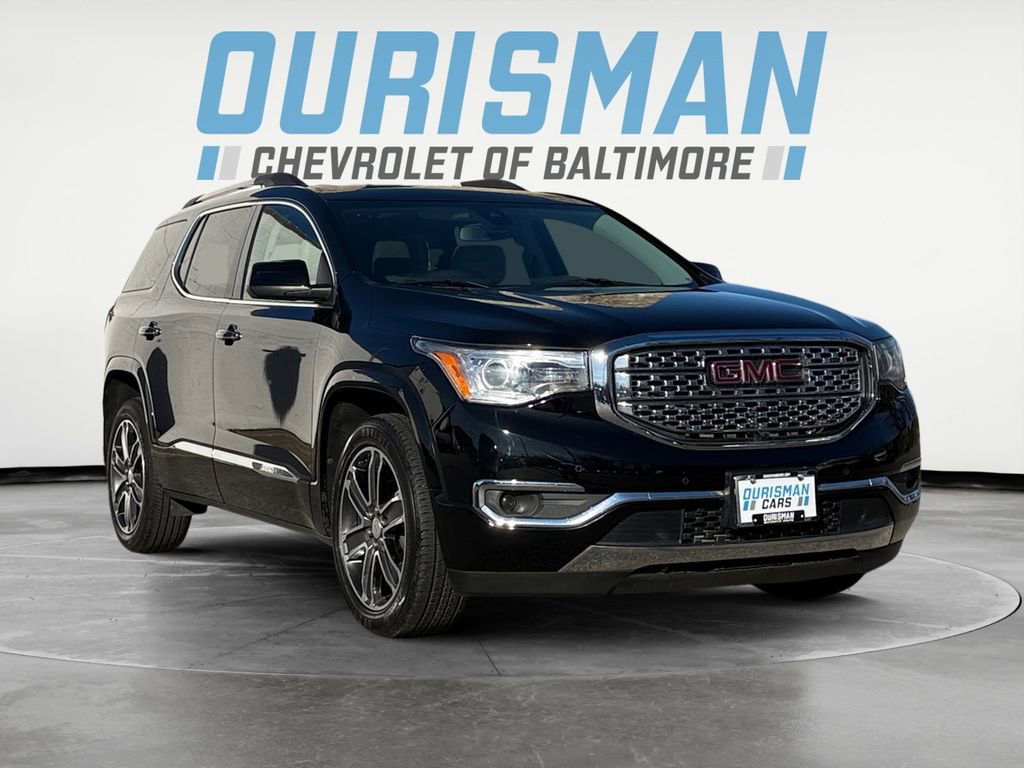 Used 2018 GMC Acadia Denali w/ Technology Package image 1