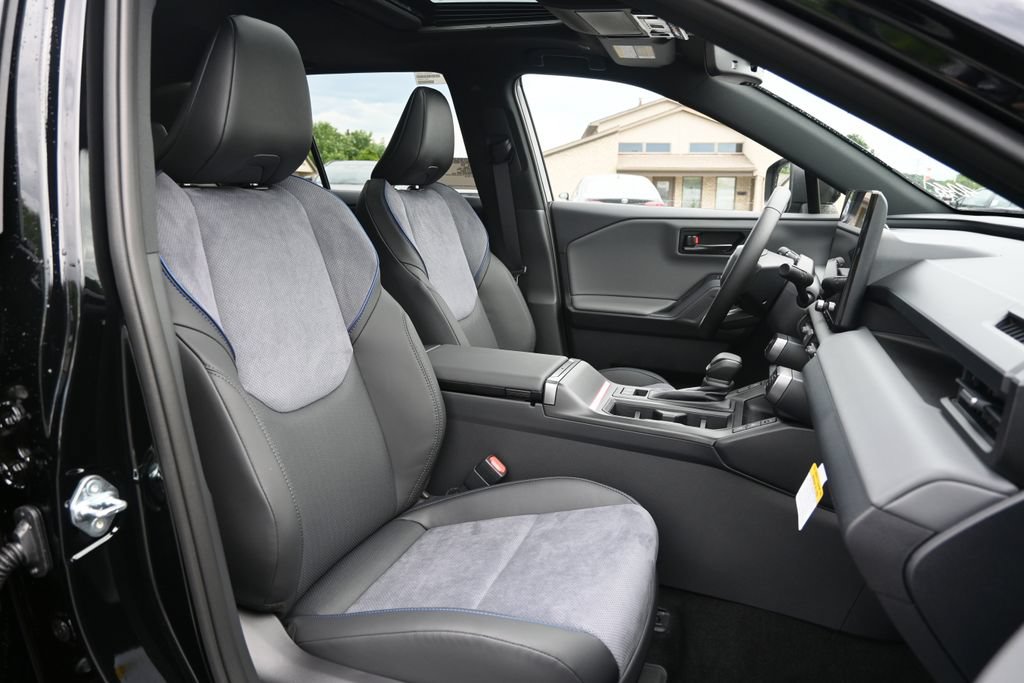 New 2026 Toyota RAV4 XSE AWD/4WD image 14
