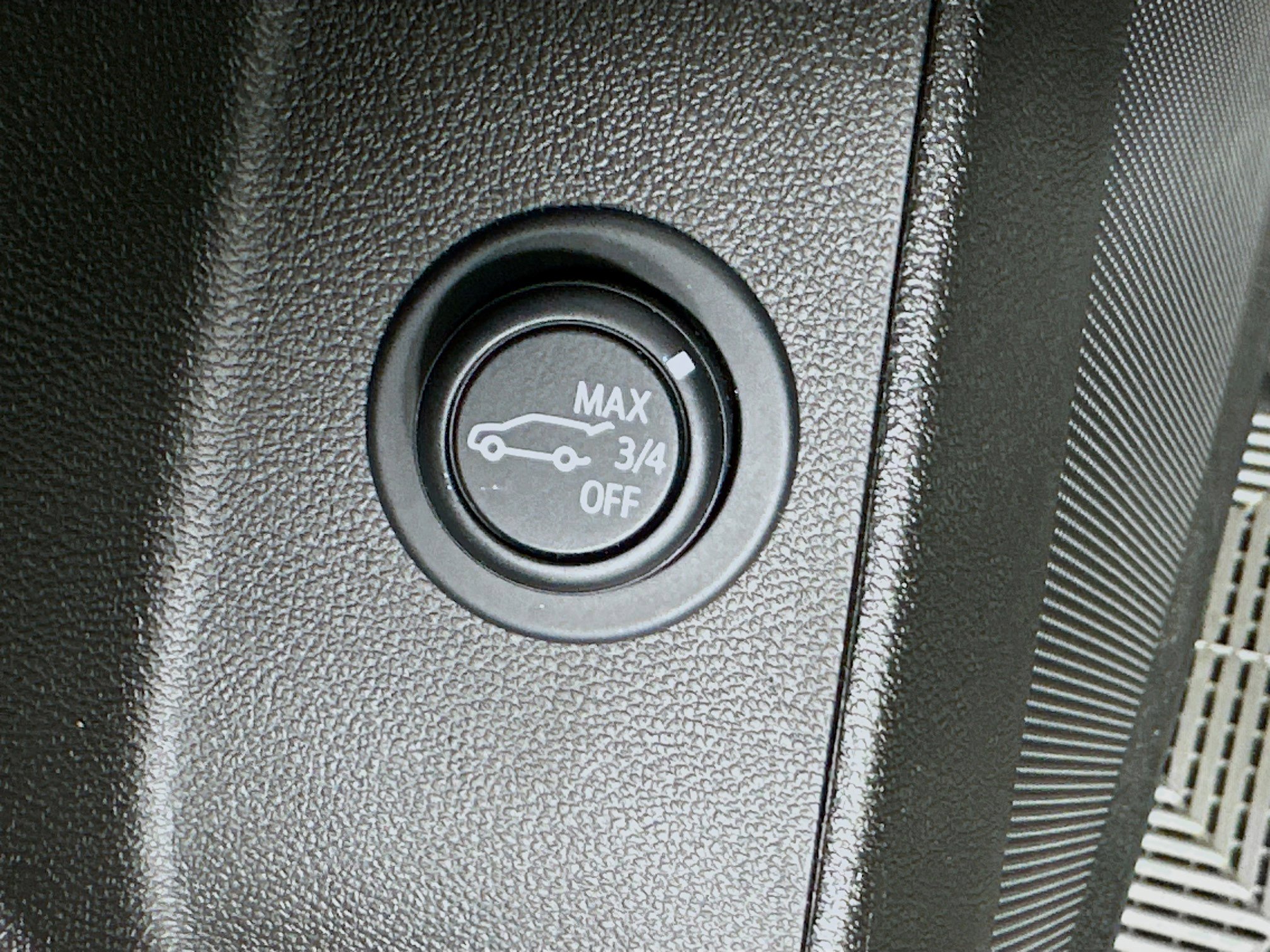 Used 2024 Chevrolet Equinox LT image 34