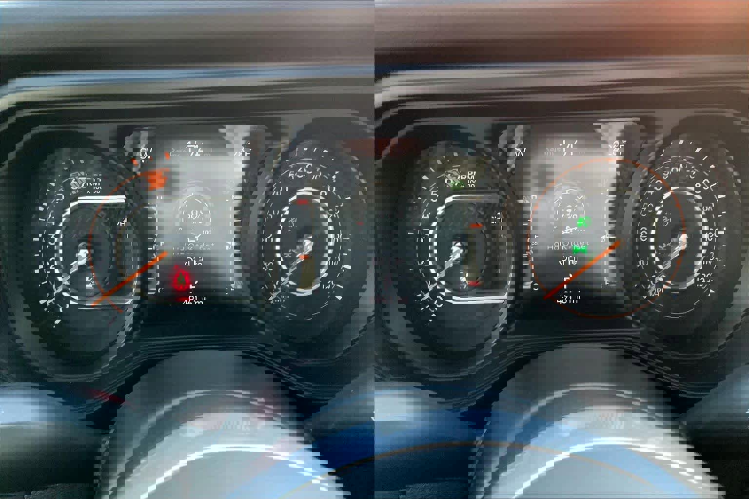 Used 2025 Jeep Wrangler Sahara w/ Safety Group image 25