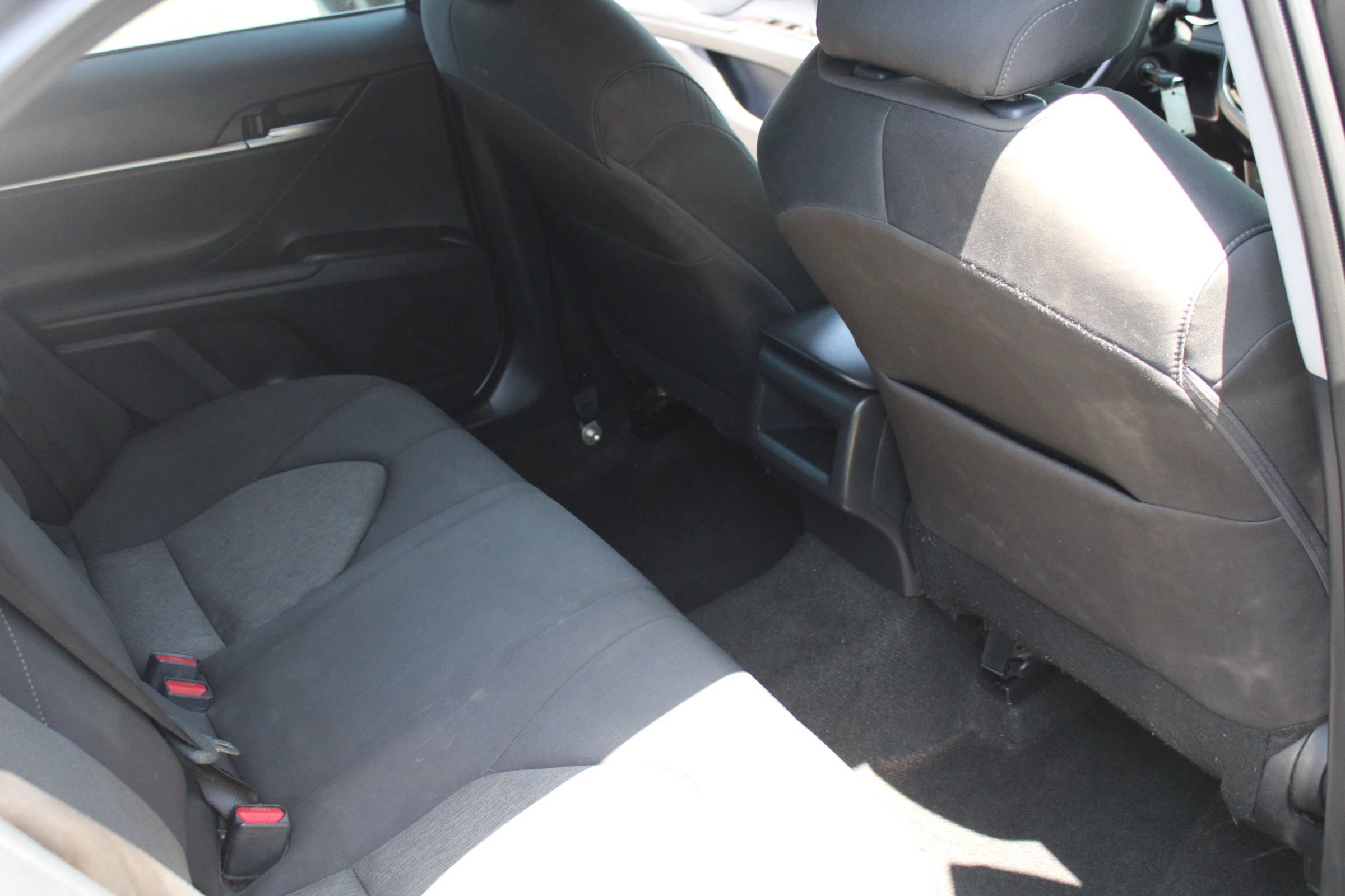 Used 2023 Toyota Camry LE FWD image 23