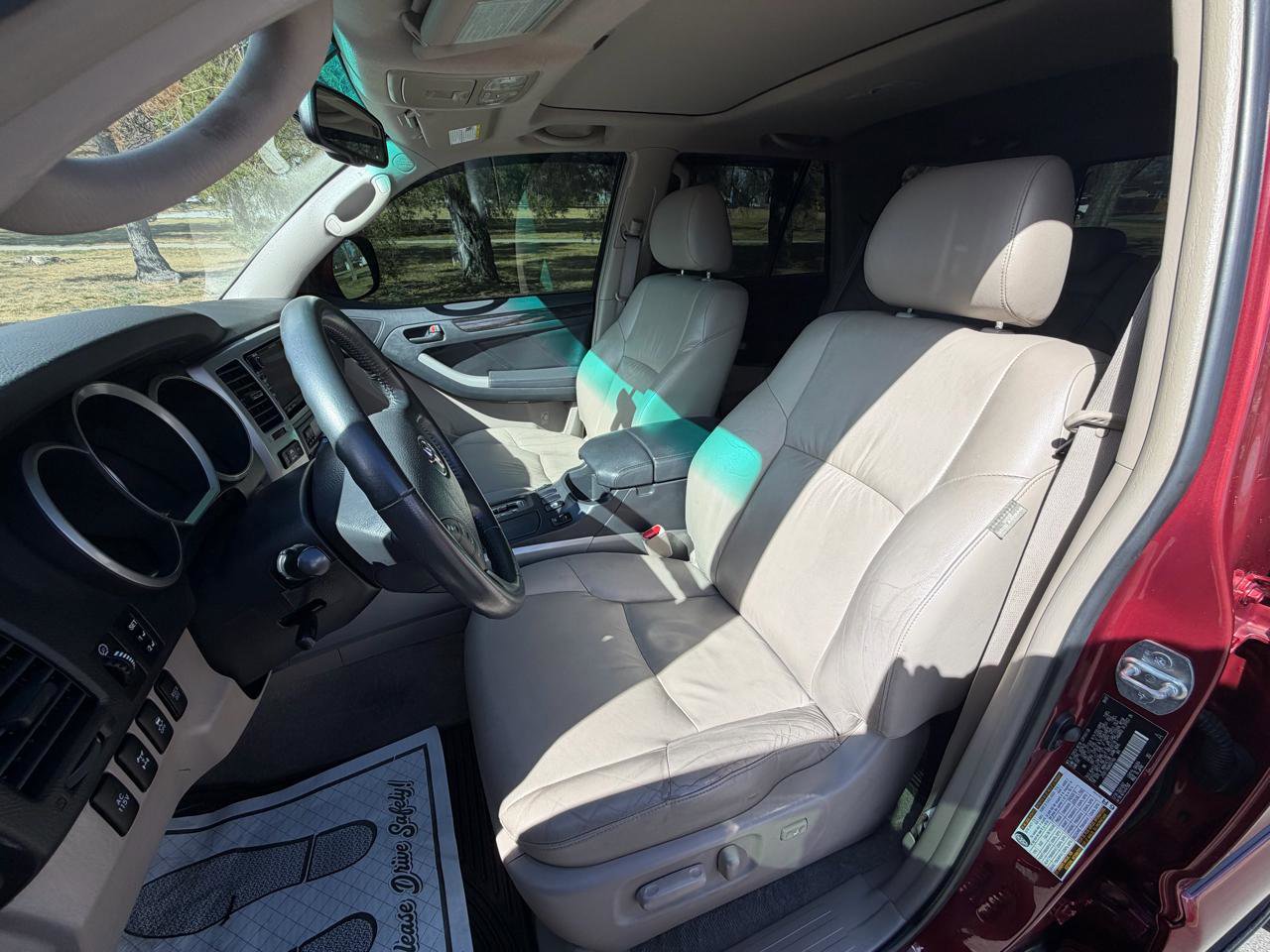 Used 2008 Toyota 4Runner Limited image 17