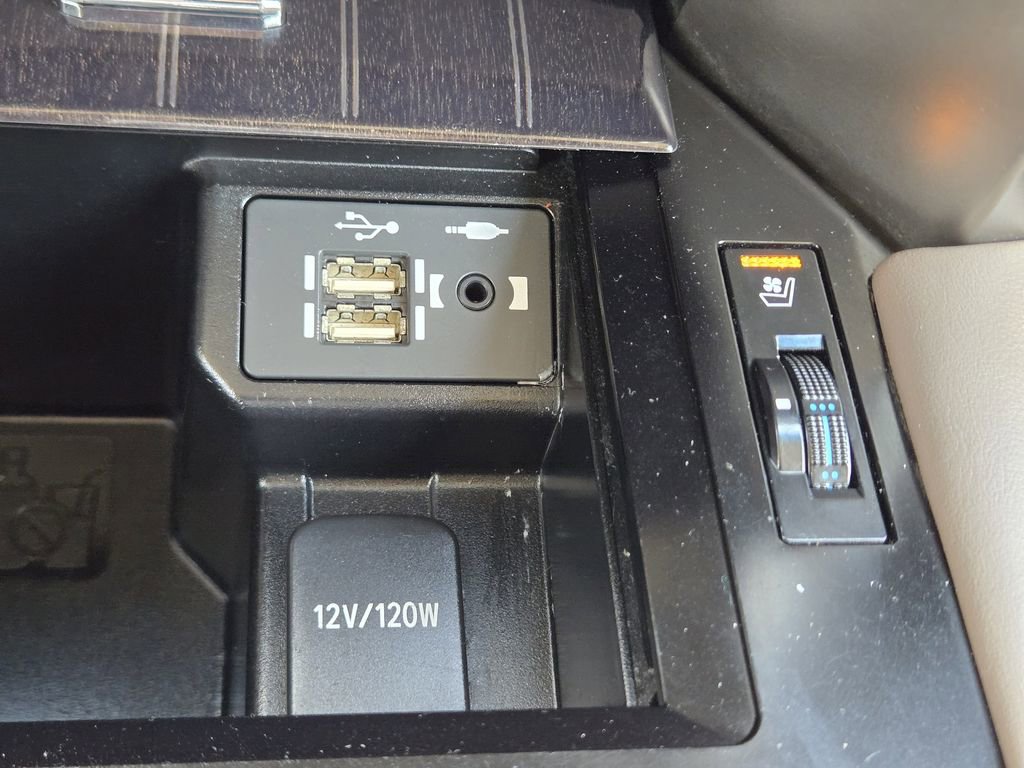 Used 2021 Lexus GX 460 Premium image 25