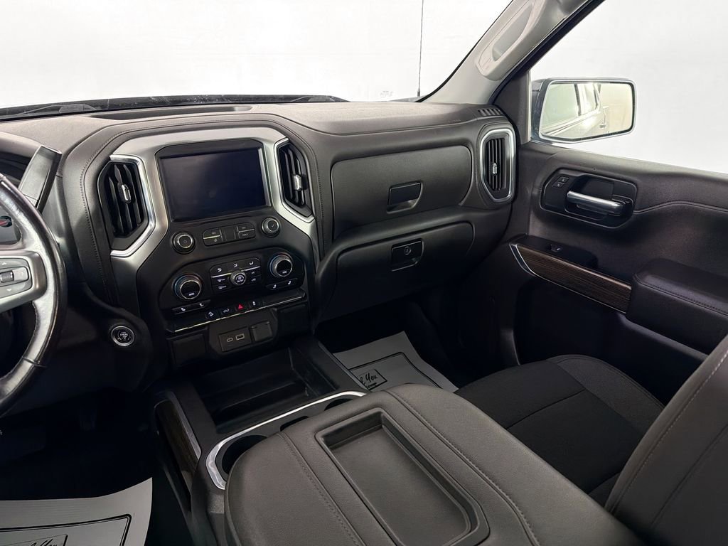 Used 2022 Chevrolet Silverado 1500 LT Trail Boss w/ Bed Protection Package image 22