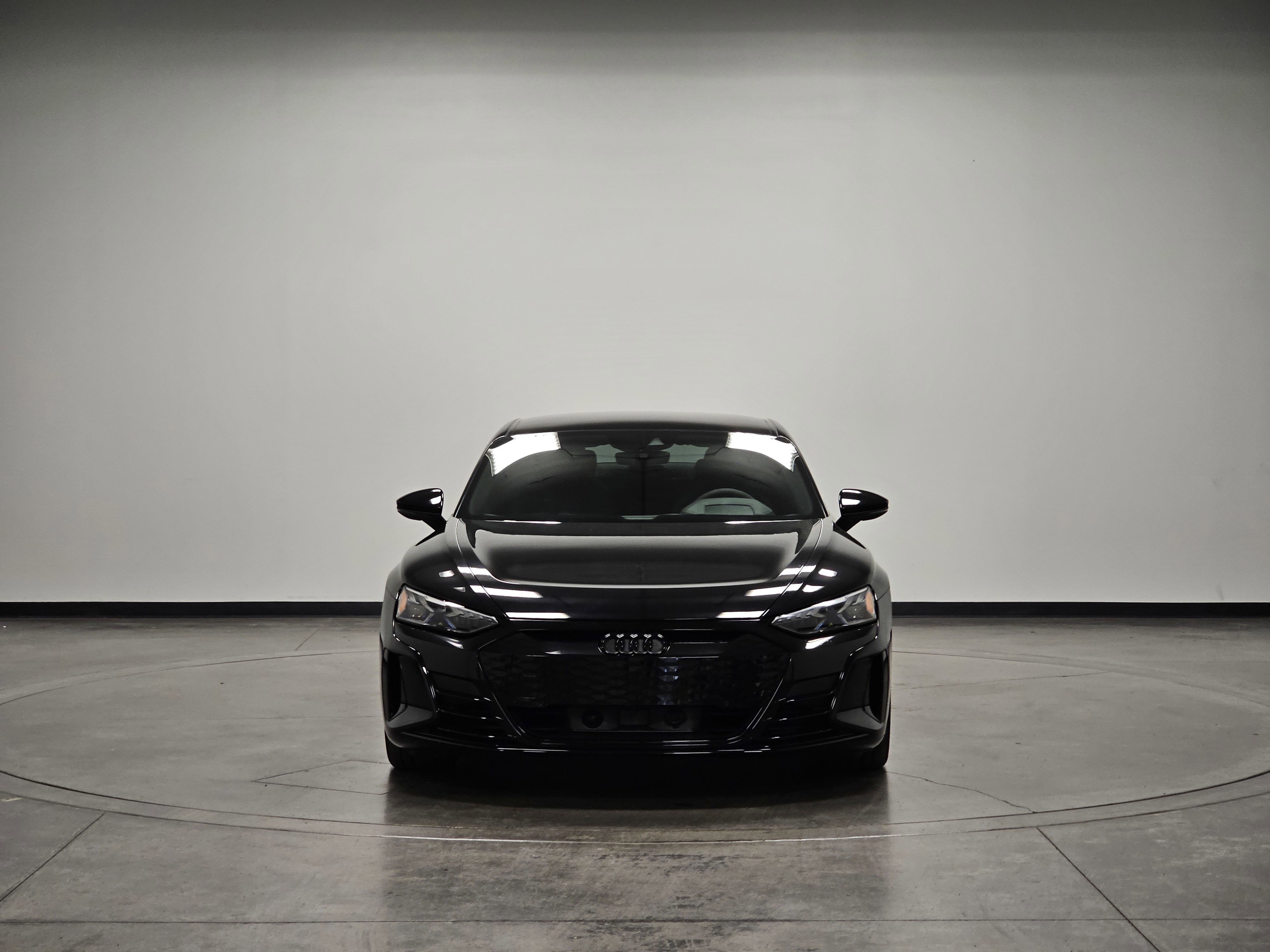 Used 2023 Audi e-tron GT Premium Plus w/ Performance Package image 3