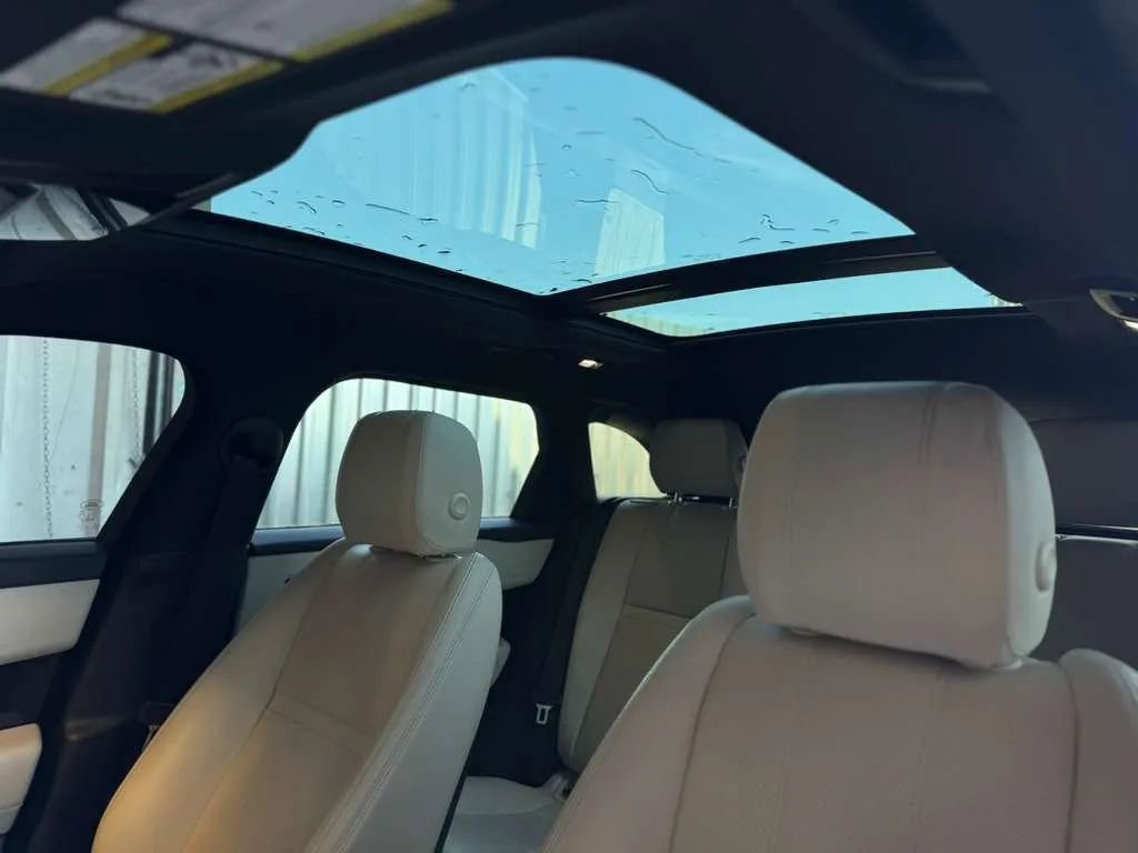 Used 2020 Land Rover Range Rover Velar R-Dynamic S AWD/4WD image 20