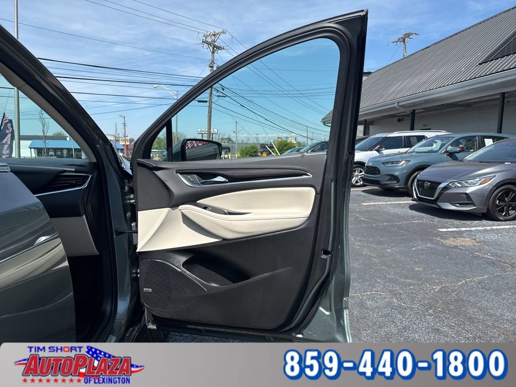 Used 2023 Buick Enclave Essence w/ Experience Buick Package image 32