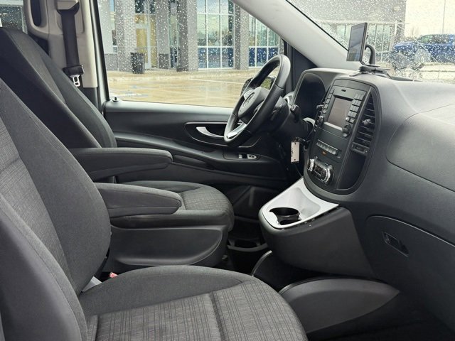 Used 2017 Mercedes-Benz Metris Passenger image 14