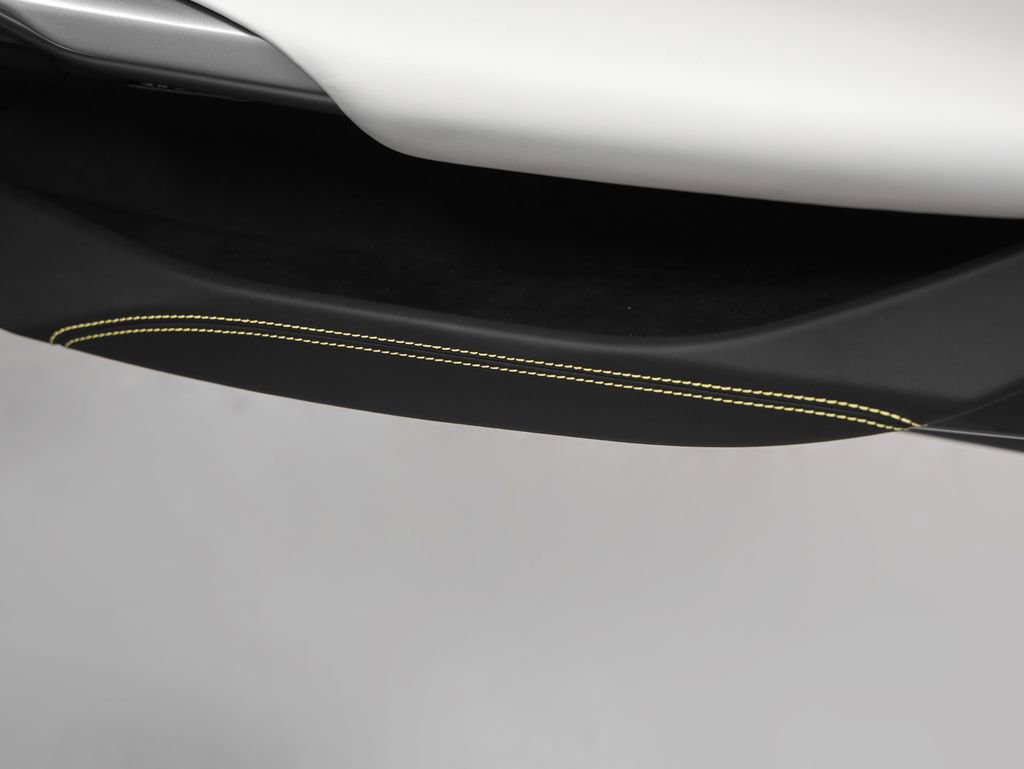 Used 2025 Ferrari 296 GTS image 29