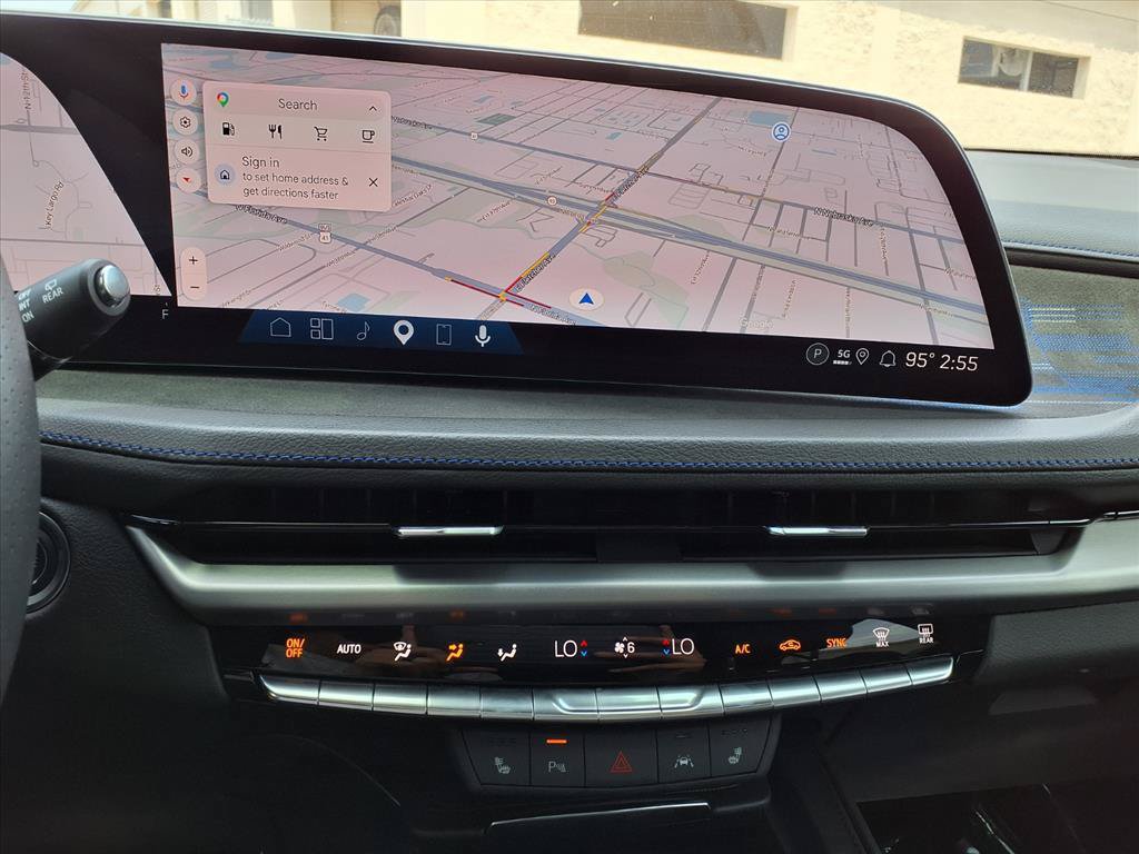 Used 2024 Cadillac XT4 Sport w/ Cold Weather Package FWD image 23