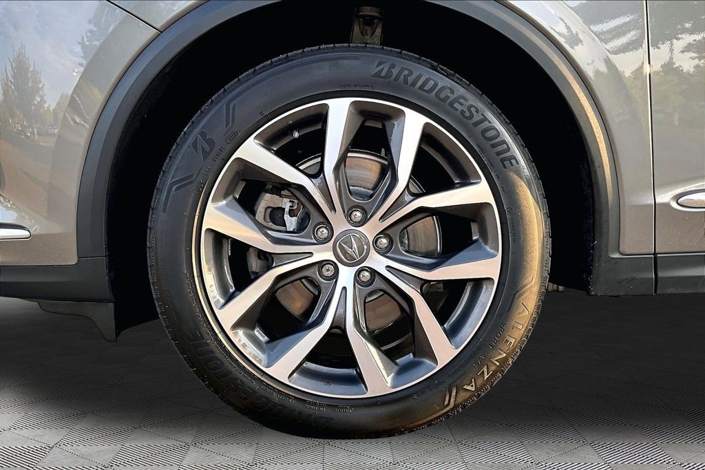 Used 2024 Acura MDX w/ Technology Package FWD image 25