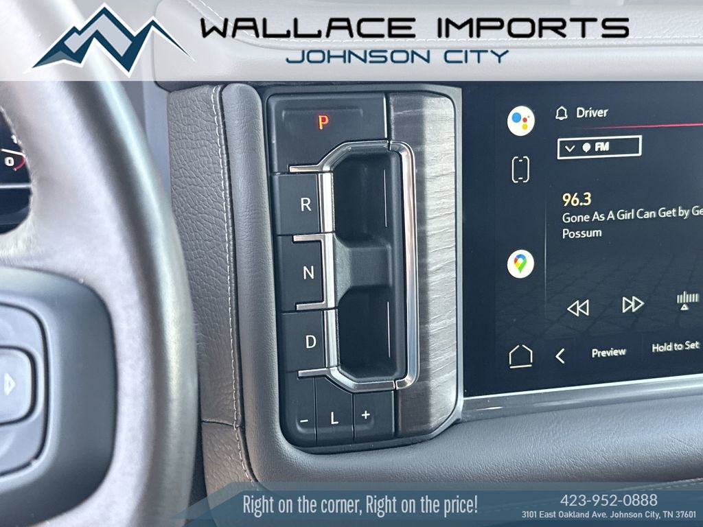 Used 2022 GMC Yukon Denali AWD/4WD image 17