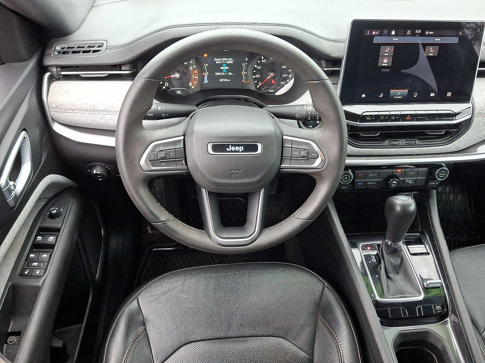 Used 2023 Jeep Compass Latitude AWD/4WD image 21